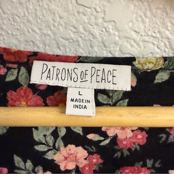 Patrons of Peace Floral Blouse Size Large - Picture 3 of 4